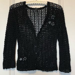 JACOB -SM- Gorgeous Macramé Style Sweater With Beaded Flower Appliqués